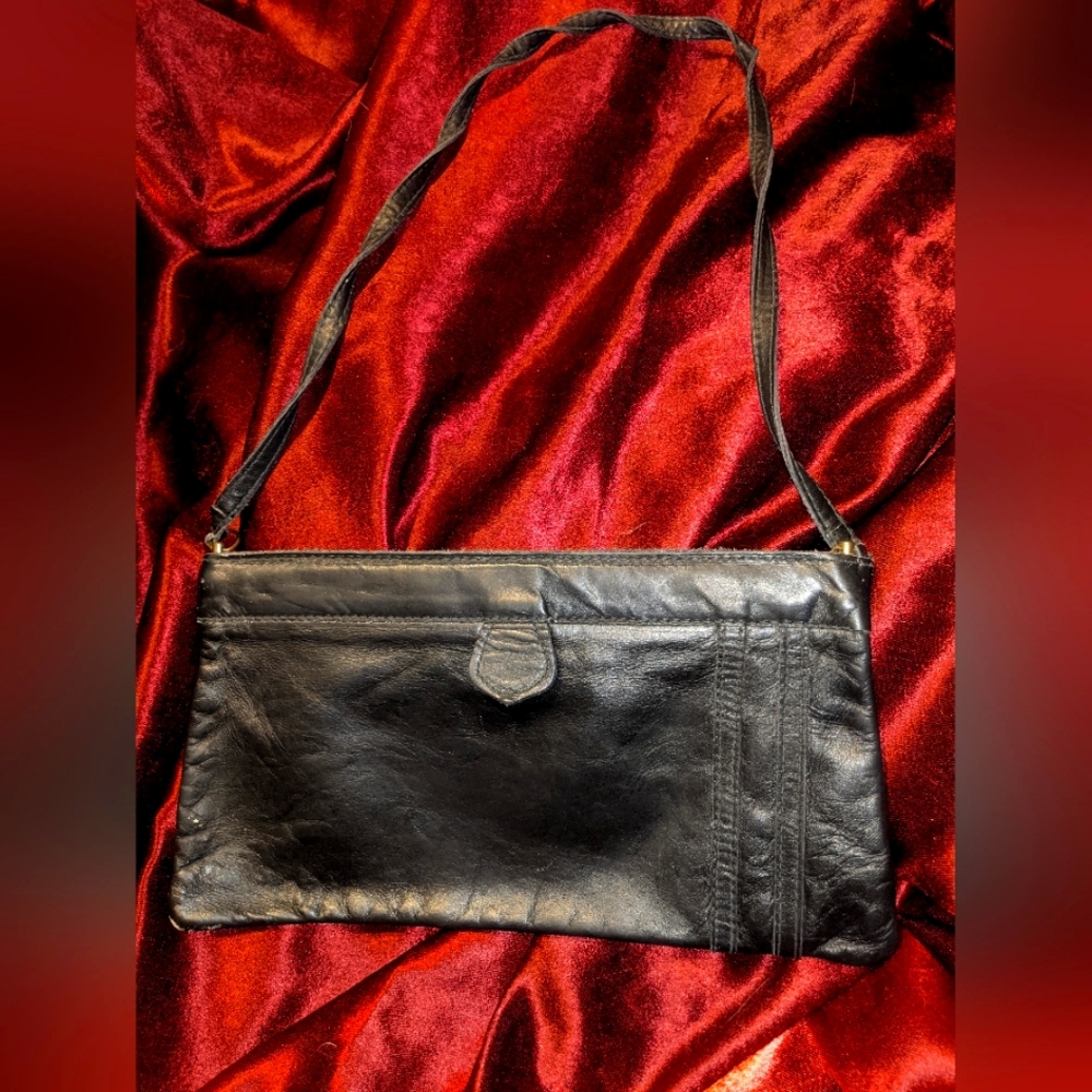 Gaetano black purse vintage new york .